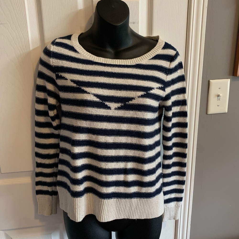American Eagle Wool Sweater Small